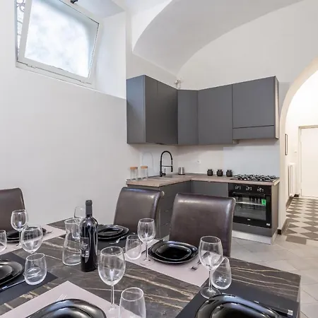 Prati 3bdr Urban Charm *